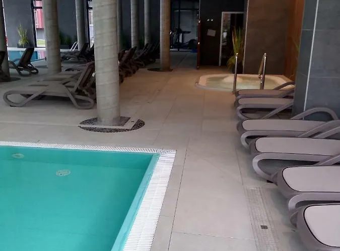 アパート Polanki Park